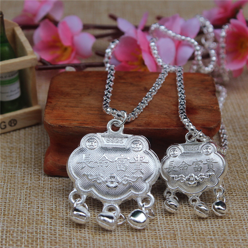New Ethnic Style Imitation Silver Necklace Retro Longevity Lock-Shaped Pendant Long Life Hundred-Year-Old Necklace Imitation Silver Necklace for Women New Ethnic Style Imitation Silver Necklace Retro Longevity Lock-Shaped Pendant Long Life Hundred-Year-Old Necklace Imitation Silver Necklace for Women