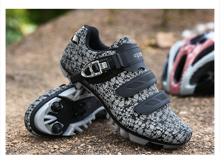 Cross-Border Large Size Riding Lock Shoes Men and Women Couple Luminous Colorful Hard Bottom Professional Mountain Lockless Bicycle Sneakers Cross-Border Large Size Riding Lock Shoes Men and Women Couple Luminous Colorful Hard Bottom Professional Mountain Lockless Bicycle Sneakers