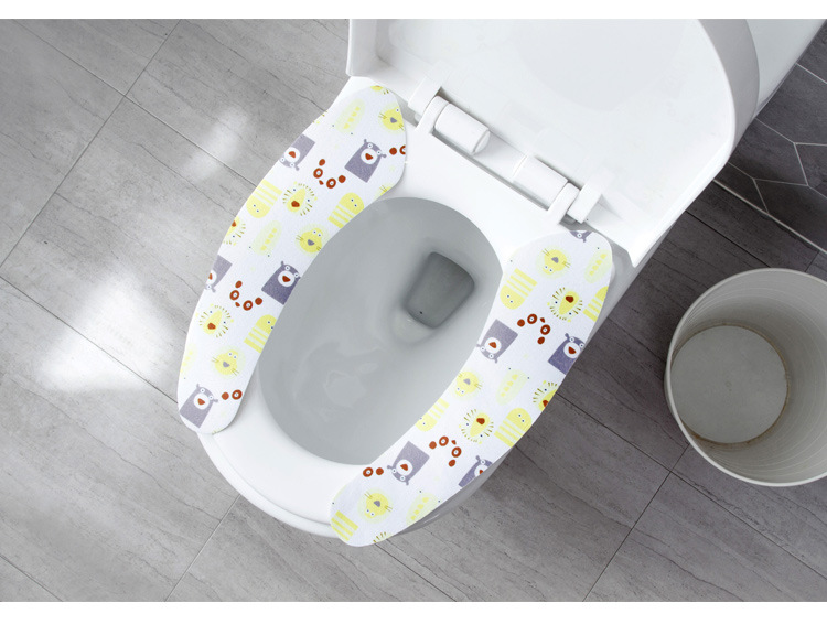 Printing Static Electricity Toilet Mat Household Happy Day Autumn and Winter Washable Closestool Cushion Isolated Cold Toilet Seat Cover