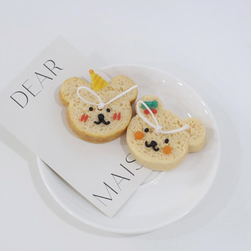 INS Style Bear Toast Bread Bear Sandwich Biscuit Aromatherapy Candle Mould Simulation Ornaments Cake Baking Silicone Mold
