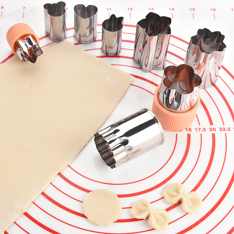 Vegetable and Fruit Carving Cutter 8Piece Set Melon and Vegetable Shape Replaceable Hand Guard Biscuit Cutting Mold