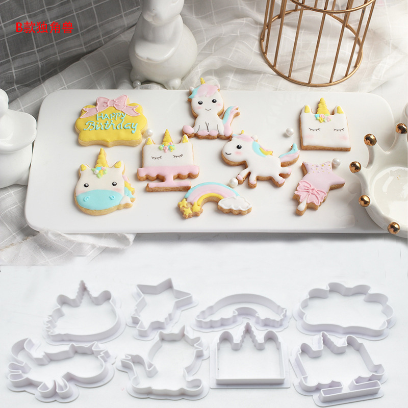 DIY Baking Mold 8PCs Unicorn Plastic Biscuit Mold Fondant Cake Embossing Mold Decoration Mold Cutter