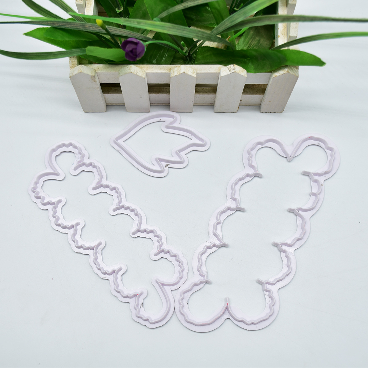 DIY Cake Baking Mold Happy Birthday Balloon Plastic Biscuit Mold Clay Fondant Cake Decoration Cutter DIY Cake Baking Mold Happy Birthday Balloon Plastic Biscuit Mold Clay Fondant Cake Decoration Cutter