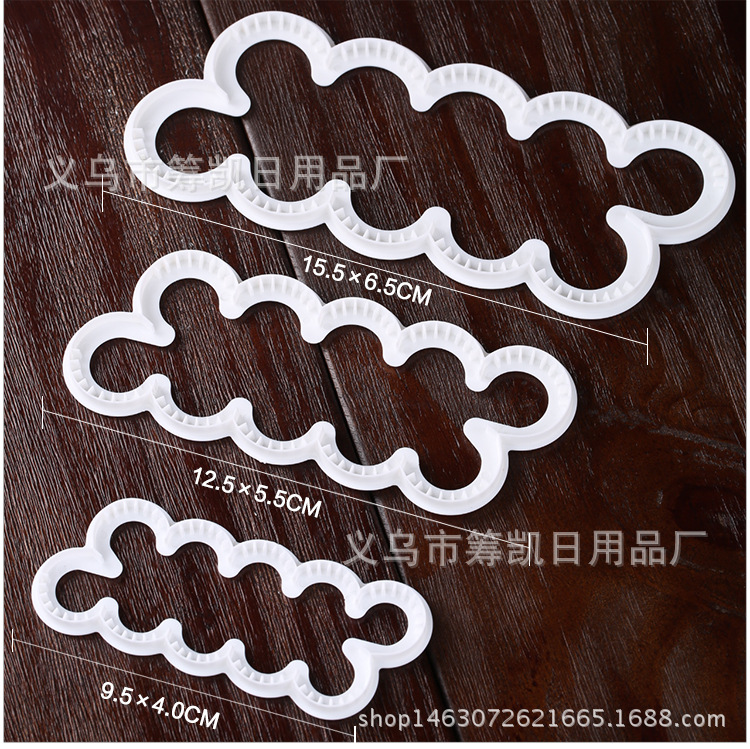 DIY Baking Christmas Clothes Men and Women Cutter Fondant Brickearth Plastic Clothes Cutter Biscuit Mold
