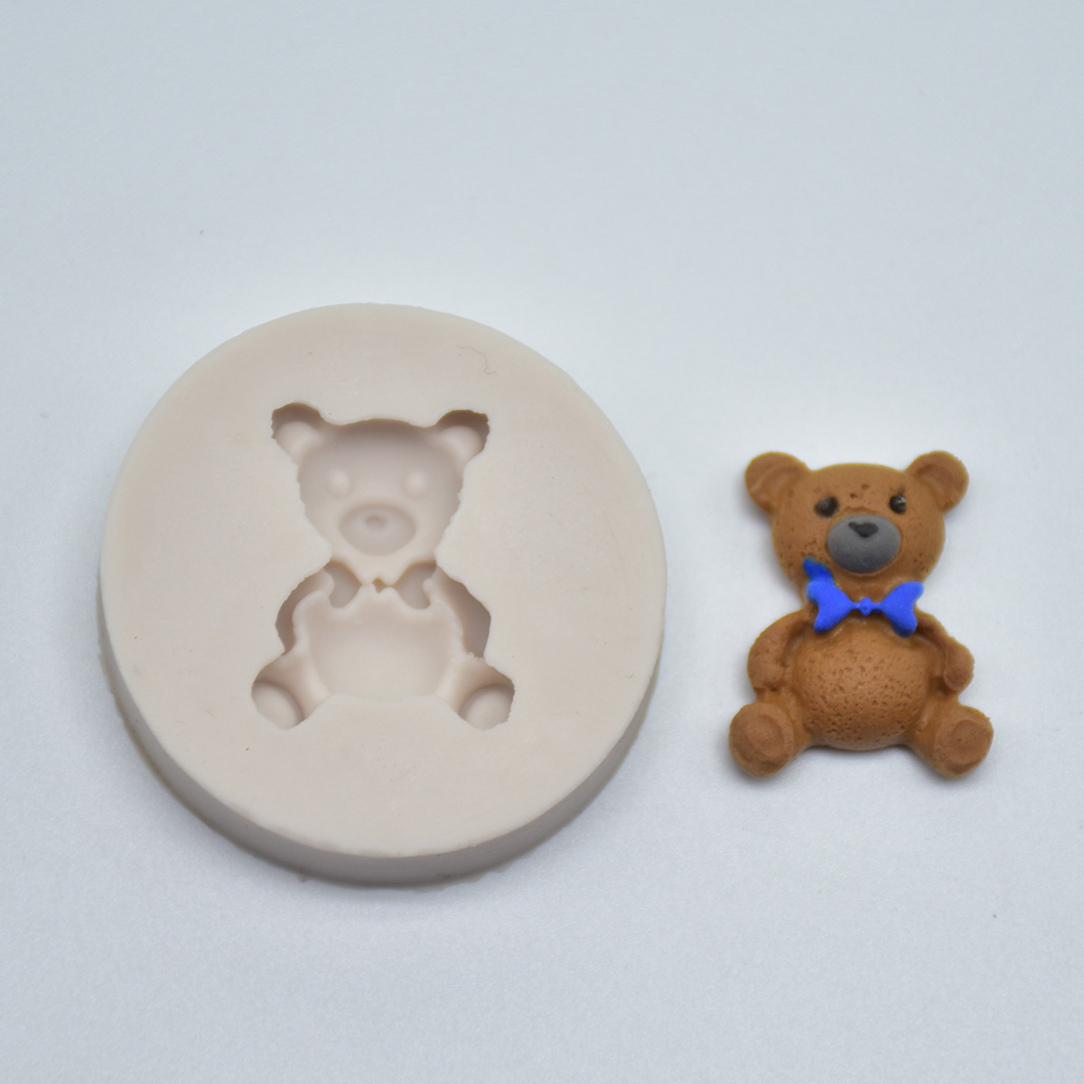 Bear silicone cake mold turning sugar cake chocolate ultra light clay decorative mold DIY baking mold Bear silicone cake mold turning sugar cake chocolate ultra light clay decorative mold DIY baking mold