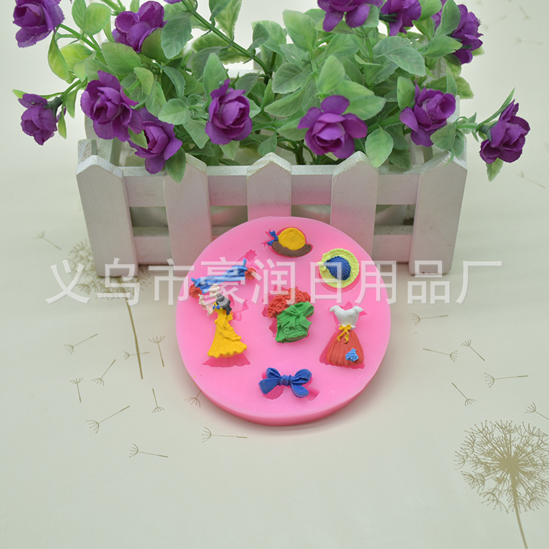 Bear silicone cake mold turning sugar cake chocolate ultra light clay decorative mold DIY baking mold Bear silicone cake mold turning sugar cake chocolate ultra light clay decorative mold DIY baking mold