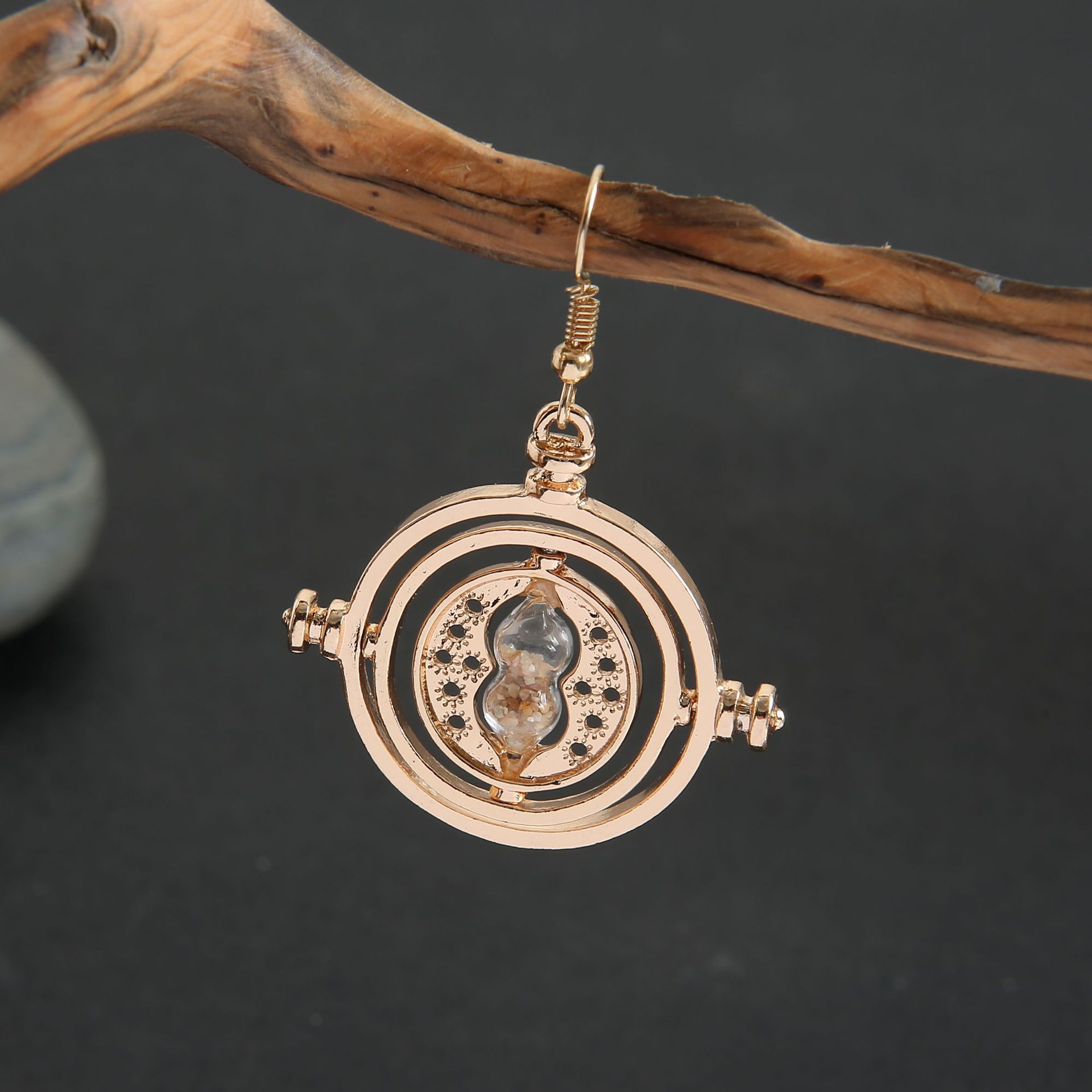 European and American Films and Television Products Cross-Border Hot Selling Harry Potter Time Converter Hourglass Necklace Earrings Series Sweater Chain European and American Films and Television Products Cross-Border Hot Selling Harry Potter Time Converter Hourglass Necklace Earrings Series Sweater Chain