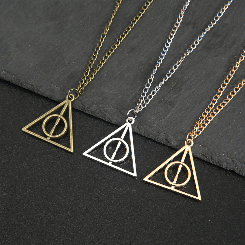 European and American Films and Television Products Cross-Border Hot Selling Harry Potter Time Converter Hourglass Necklace Earrings Series Sweater Chain European and American Films and Television Products Cross-Border Hot Selling Harry Potter Time Converter Hourglass Necklace Earrings Series Sweater Chain
