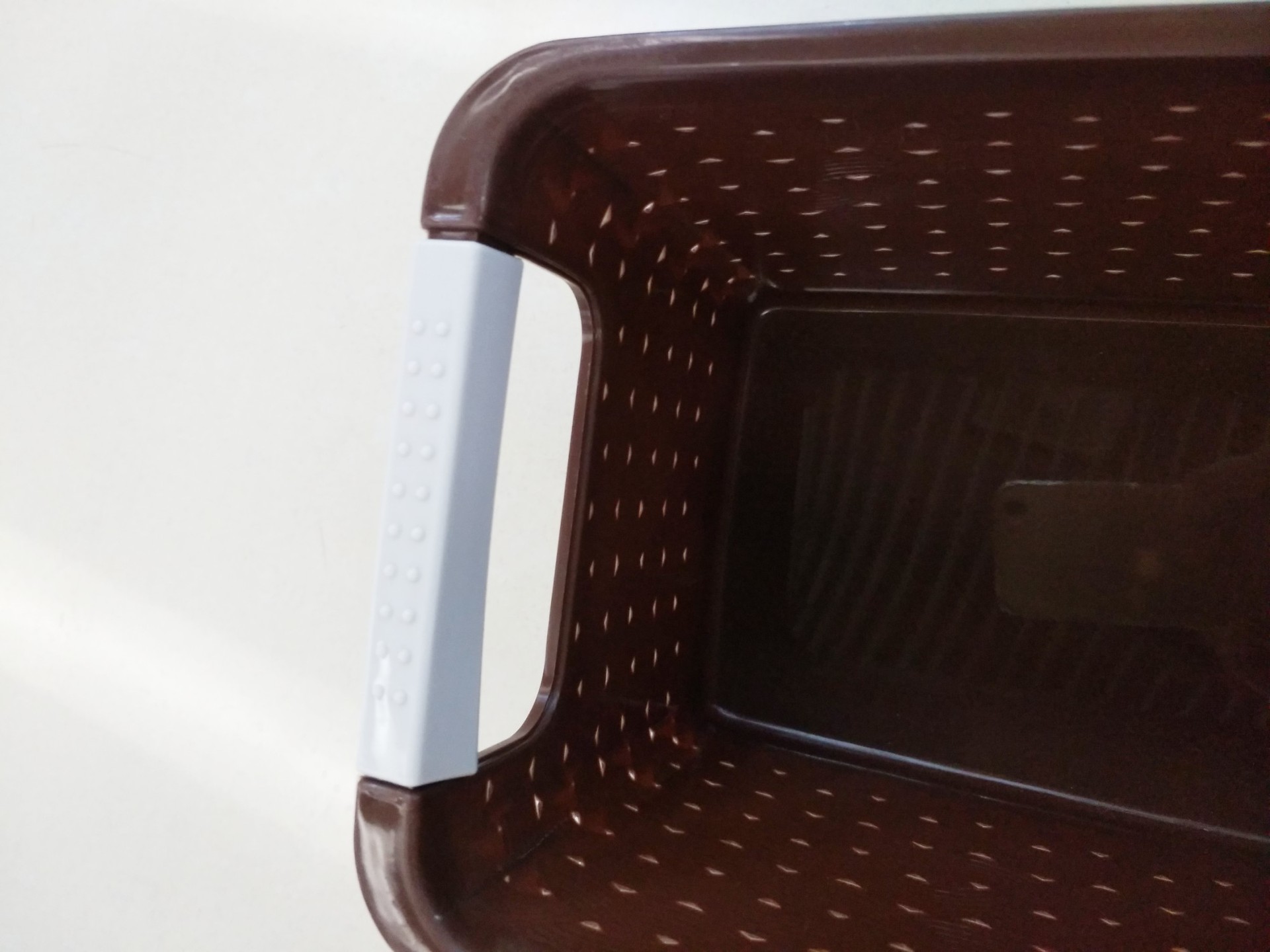 Creative storage basket rattan-like warm hand-ear line sorting baskets