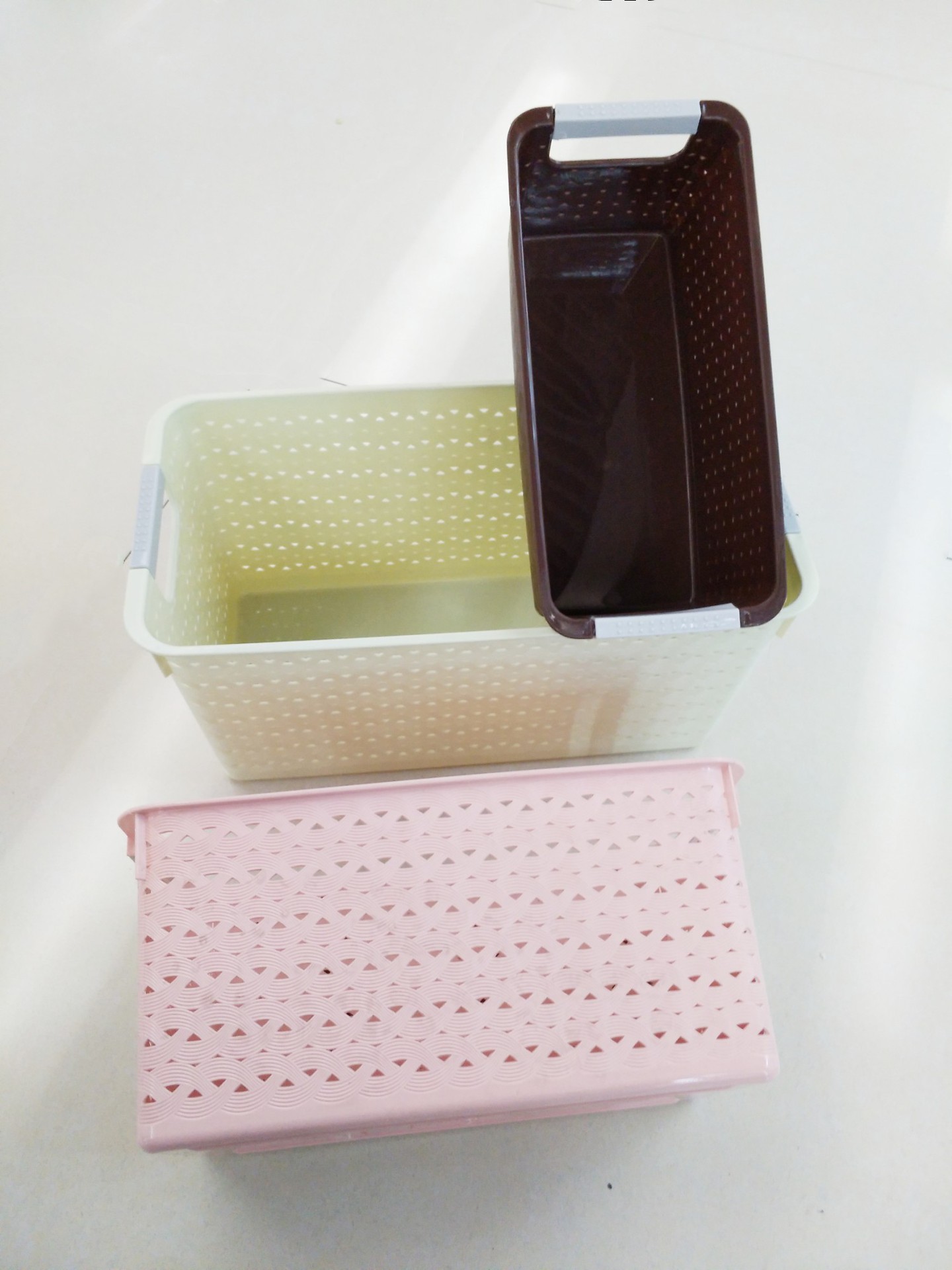 Creative storage basket rattan-like warm hand-ear line sorting baskets