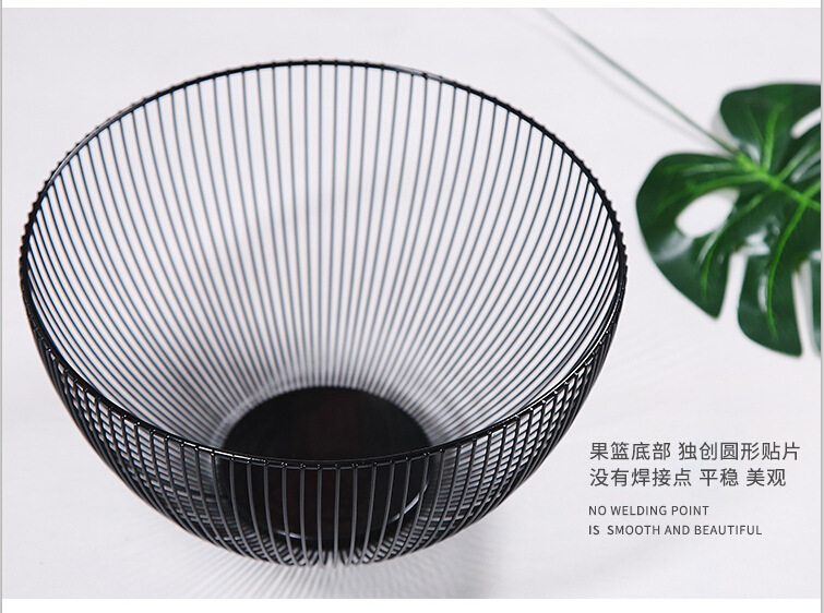 European-Style Fruit Basket Iron Fruit Plate Fashion Fruit Basin Household Fruit Baskets Snack Living Room Simple Storage Basket European-Style Fruit Basket Iron Fruit Plate Fashion Fruit Basin Household Fruit Baskets Snack Living Room Simple Storage Basket