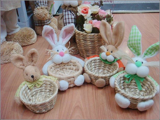 Delicate and lovely Easter Bunny baskets handwoven basket holds Easter egg decoration storage Delicate and lovely Easter Bunny baskets handwoven basket holds Easter egg decoration storage