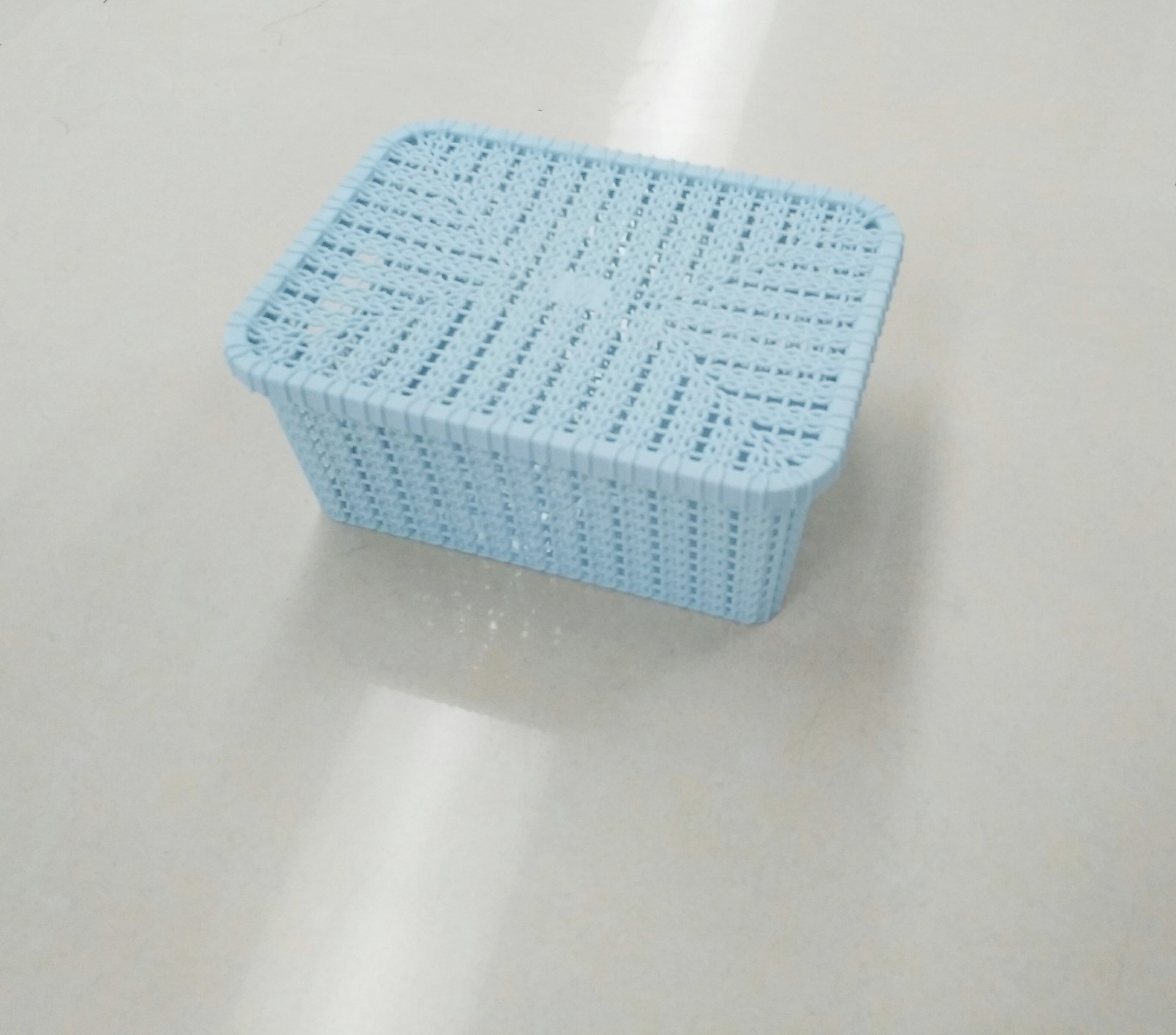 The new shelves of plastic rattan storage box weaving baskets with lid finishing box storage box