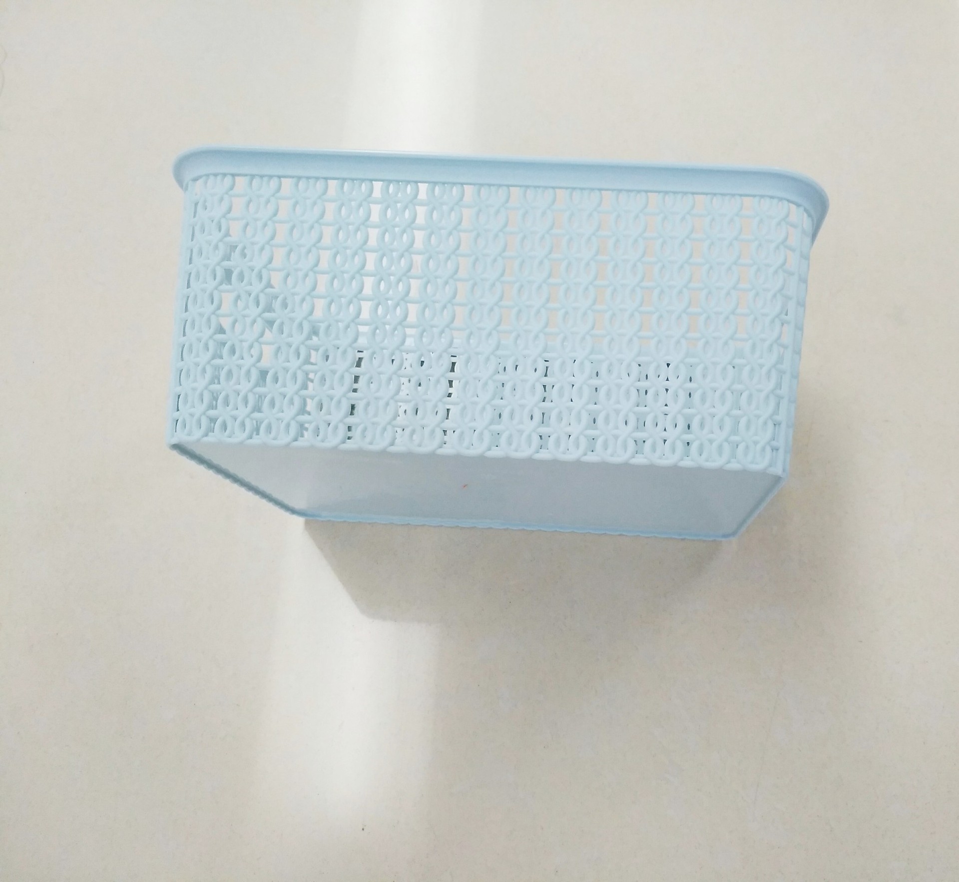 The new shelves of plastic rattan storage box weaving baskets with lid finishing box storage box