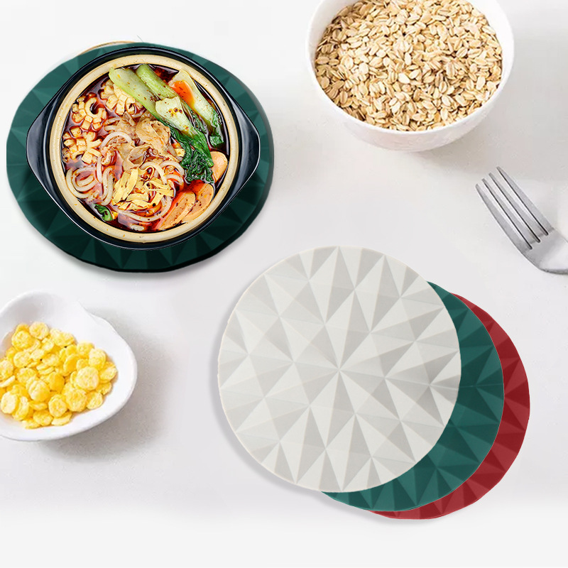2021 New Diamond Pattern Silicone Thermal Insulation Pad Diamond Shape Pot Bowl Coaster Anti-Scald and High Temperature Resistant Dining Table Cushion Coaster Non-Slip