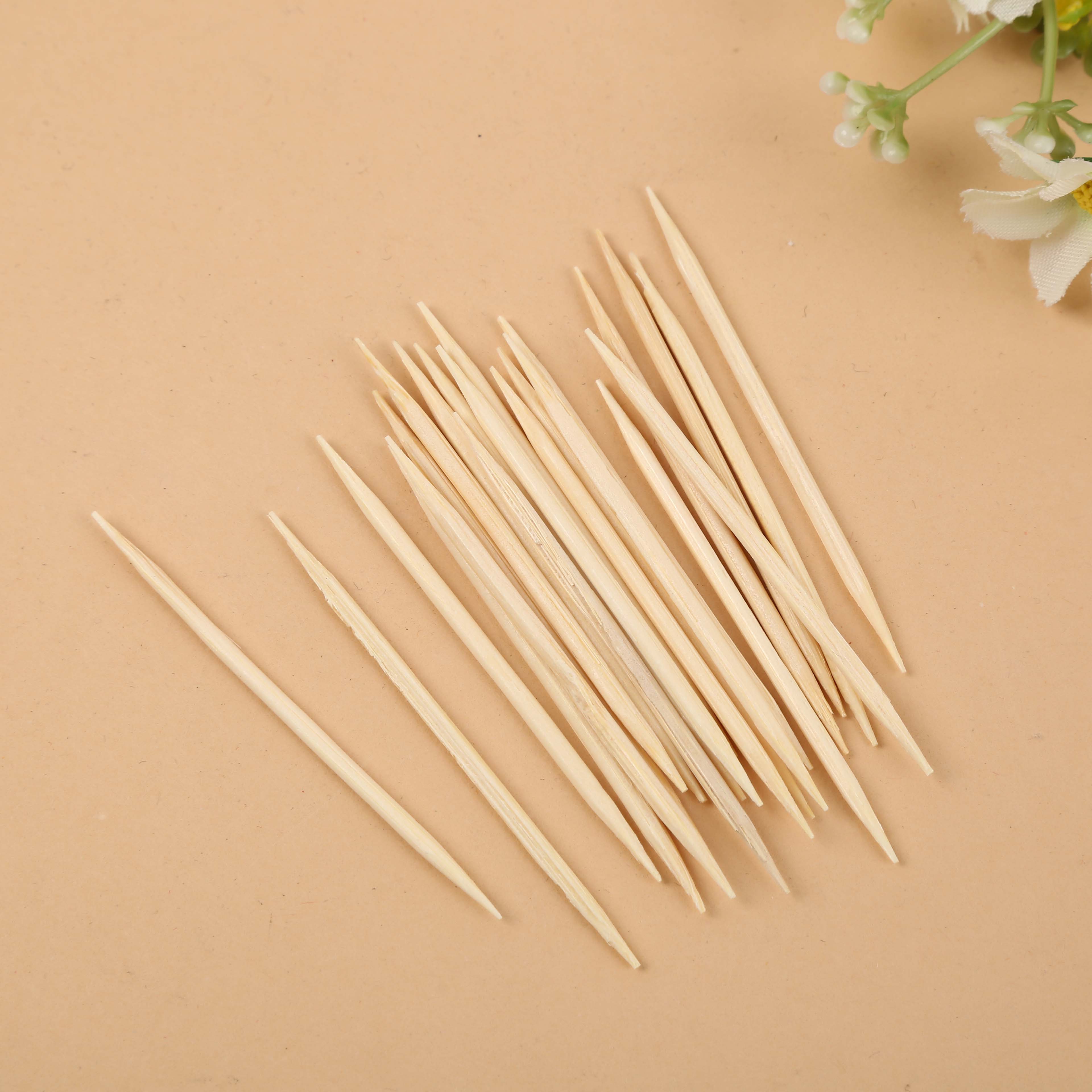 Quality Bamboo Toothpick Double-Headed Pointed Toothpick Fruit Household Toothpicks Portable Bagged Bamboo Toothpick