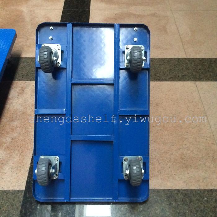 880*580 folding type V flat car handling 500KG plate iron polyurethane wheel 880*580 folding type V flat car handling 500KG plate iron polyurethane wheel