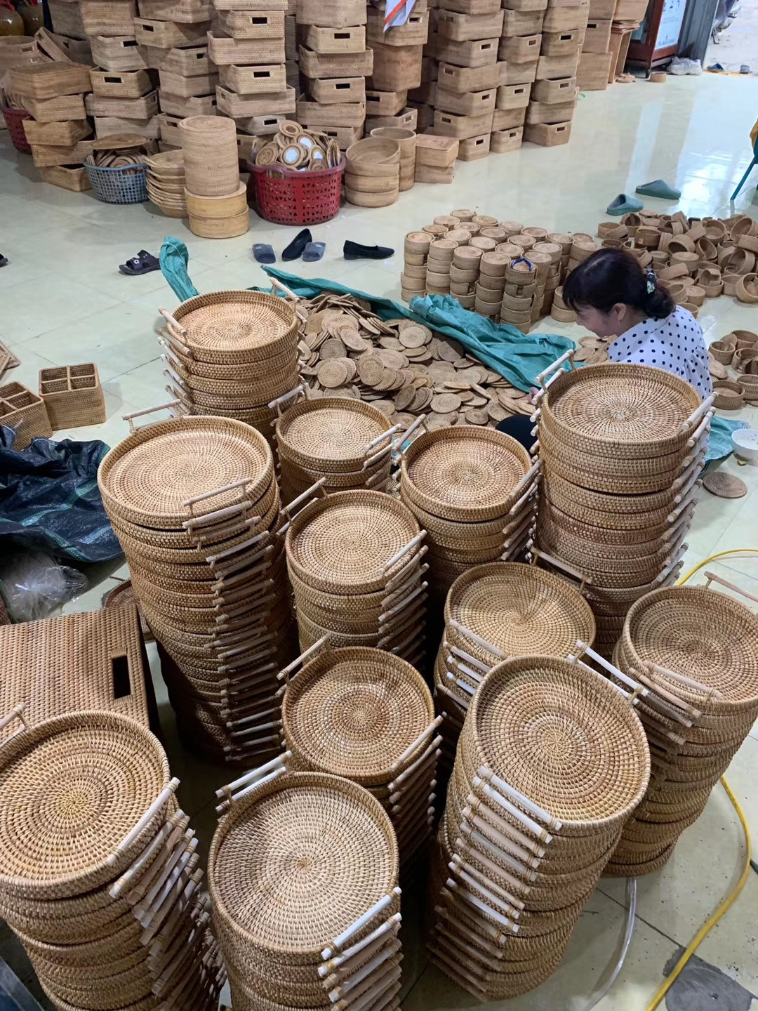 Manufacturers Vietnamese cane dessert table snacks fruit plate Japanese furniture accessories creative fruit plate Manufacturers Vietnamese cane dessert table snacks fruit plate Japanese furniture accessories creative fruit plate