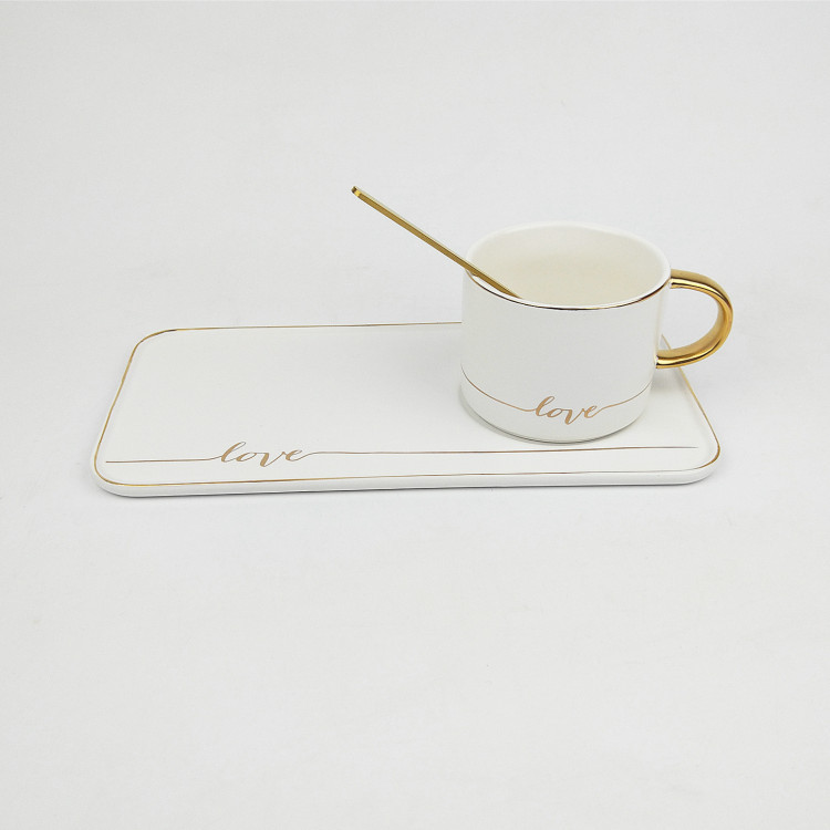 New creative ceramic coffee cup saucer Nordic elegant style warhorse gold English long plate saucer spoon gift