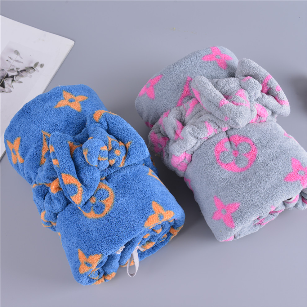 Household Men and Women Bathing Bath Towel Adult Wearable Large Bath Towel Water-Absorbing Quick-Drying Pure Cotton Cute Embroidery Children Wrapping Towel