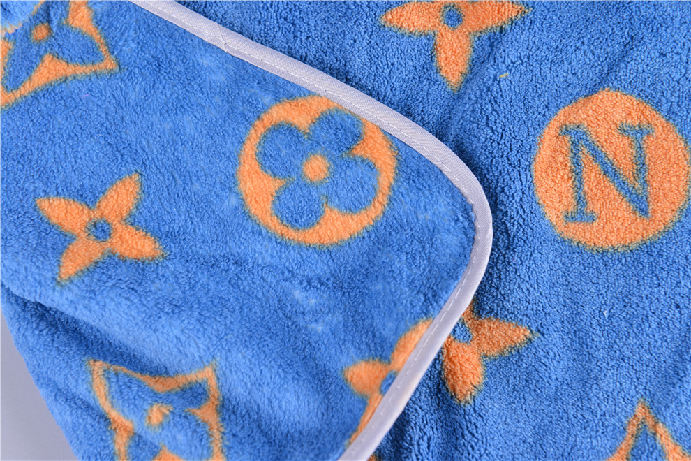 Household Men and Women Bathing Bath Towel Adult Wearable Large Bath Towel Water-Absorbing Quick-Drying Pure Cotton Cute Embroidery Children Wrapping Towel