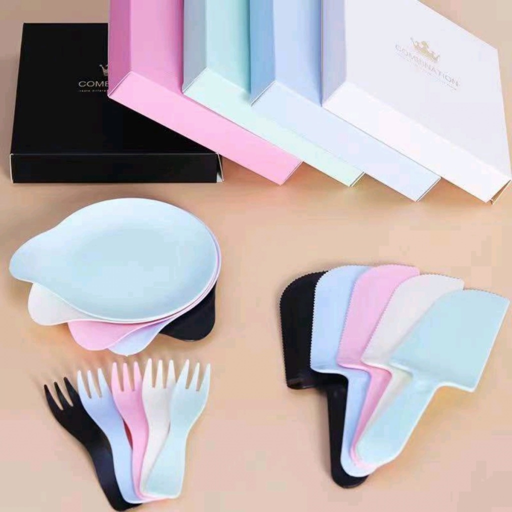 High-End Cake Tableware Paper Plate for Cake Disposable Dish Spork Package Cutlery Tray Candle Tableware Set High-End Cake Tableware Paper Plate for Cake Disposable Dish Spork Package Cutlery Tray Candle Tableware Set