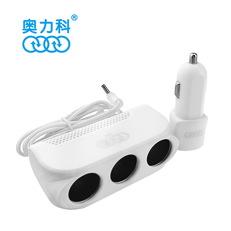 Aolike car mobile phone charger car cigarette lighter with a three USB three in one charger