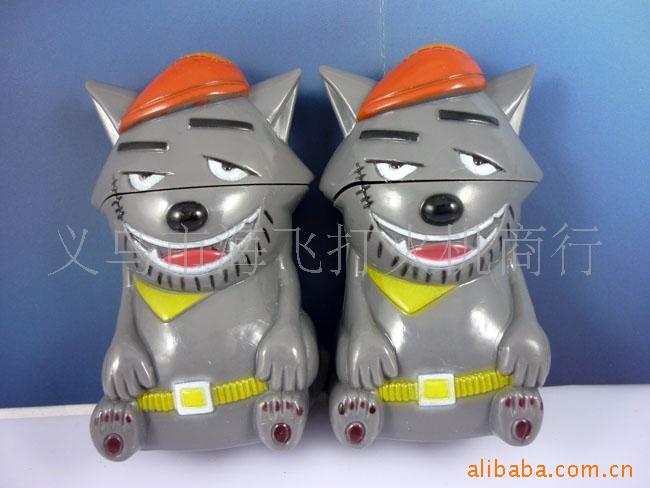 200 yuan mix with sound personality type grey wolf on a plastic lighter