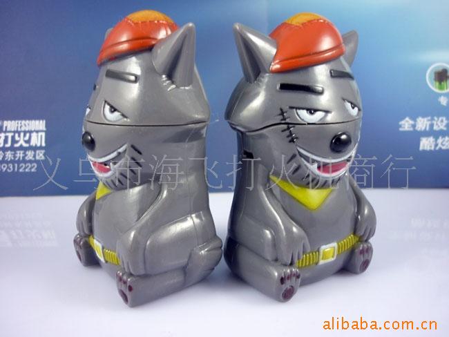 200 yuan mix with sound personality type grey wolf on a plastic lighter