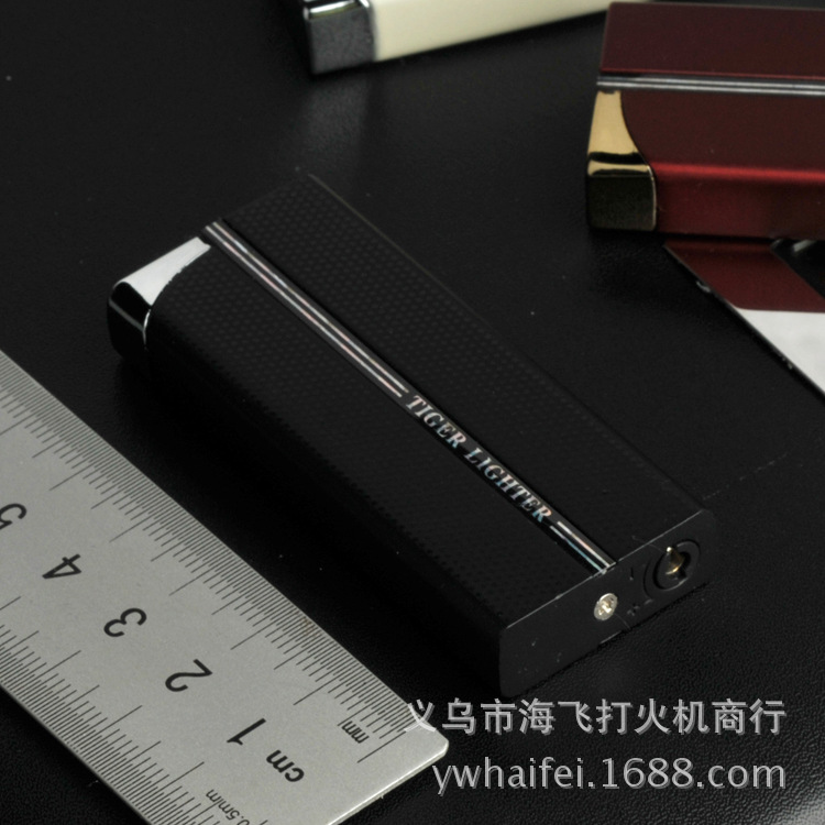 The supply of new shelves Tiger TW-872 windproof lighter and lighter Yanju creative metal The supply of new shelves Tiger TW-872 windproof lighter and lighter Yanju creative metal