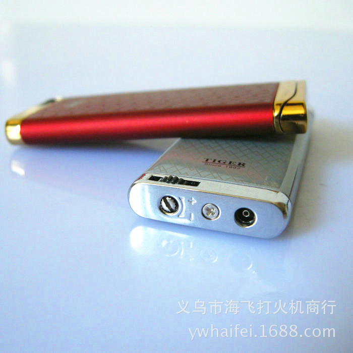 The supply of metal Tiger TW-895 windproof lighter and lighter into Yanju mixed batch