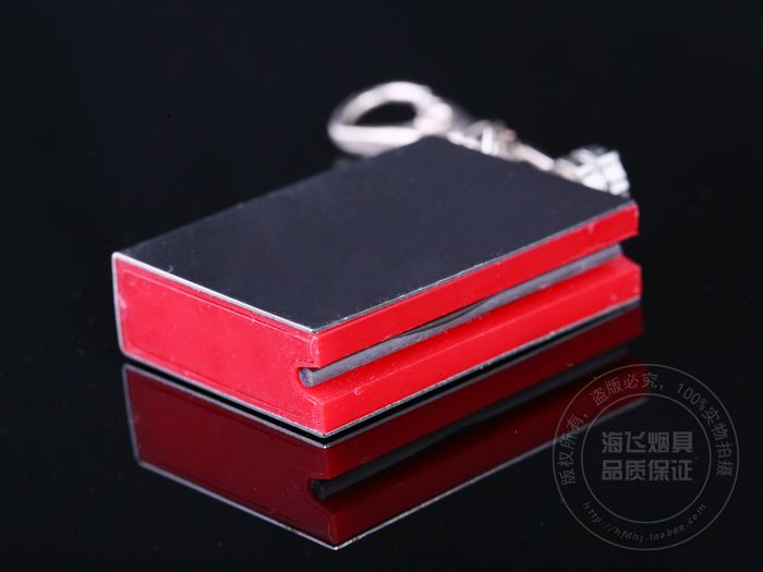 The creative side million matches waterproof mirror drawing metal fire lighter kerosene and smoking advertising