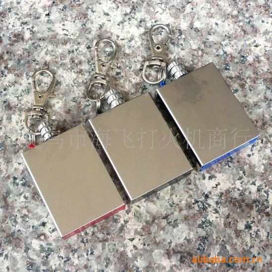 The creative side million matches waterproof mirror drawing metal fire lighter kerosene and smoking advertising