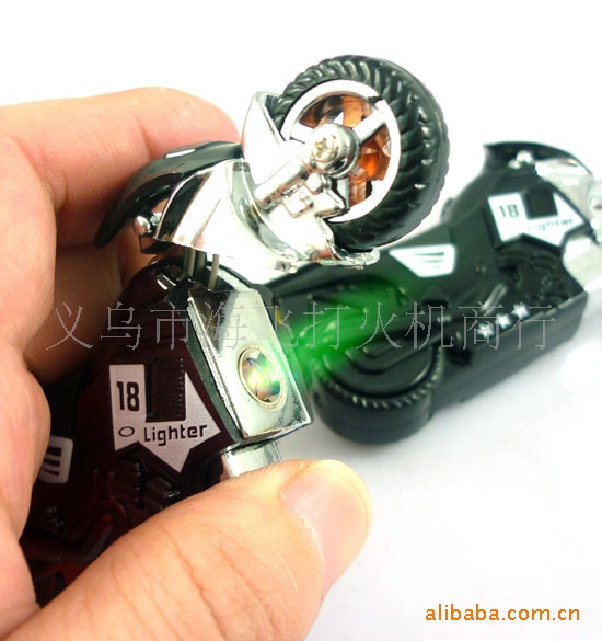 Wholesale 008 motorcycle type with light metal lighter lighter creative mix