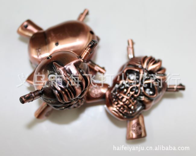 The supply of 599 flash skull Guaijiao metal lighter and Yanju into new ideas