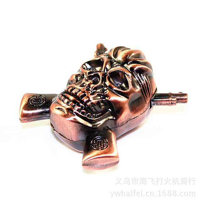The supply of 599 flash skull Guaijiao metal lighter and Yanju into new ideas
