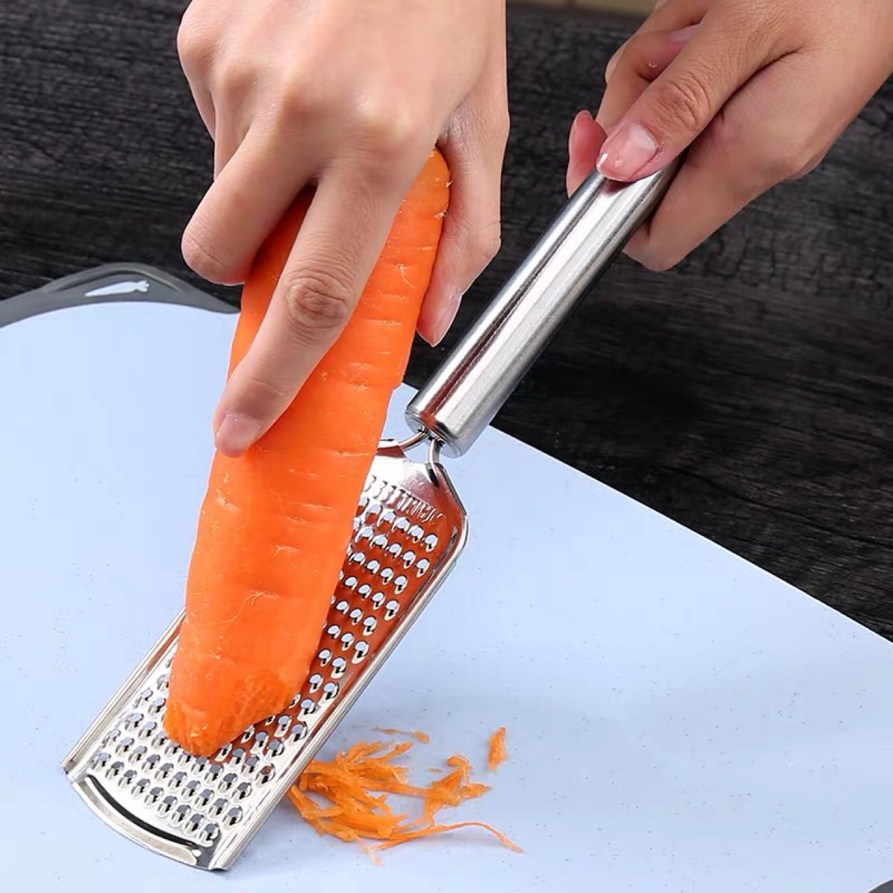 Three-Piece Stainless Steel Fruit Knife Multi-Functional Scale Remover Shredder Shredder Household Fruit Knife Peeler