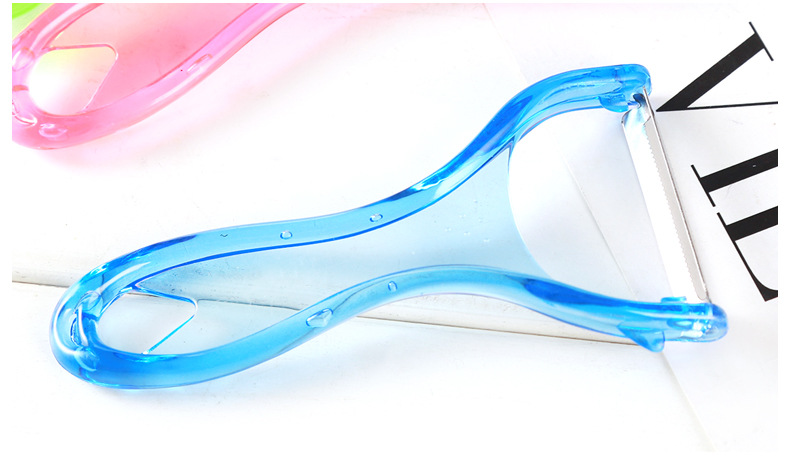 One Yuan Store Transparent Fruit Peeler Crystal Tools for Cutting Fruit Plastic Pull Plane Kitchen Gadget Factory Wholesale One Yuan Store Transparent Fruit Peeler Crystal Tools for Cutting Fruit Plastic Pull Plane Kitchen Gadget Factory Wholesale