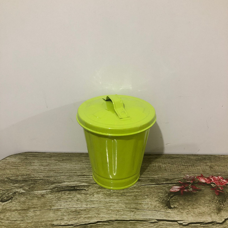 Factory Direct Sales Cute Trash Can Creative with Lid Living Room Bedroom Table Trash Can Storage Tank Flower Container and Flower Pot