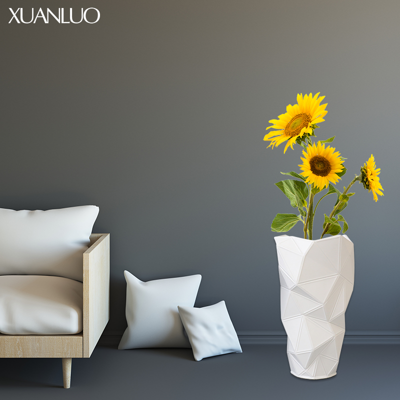 Modern Simple Triangle Vase Decoration Resin Dried Flower Model Room Living Room TV Cabinet Dining Table Decorations
