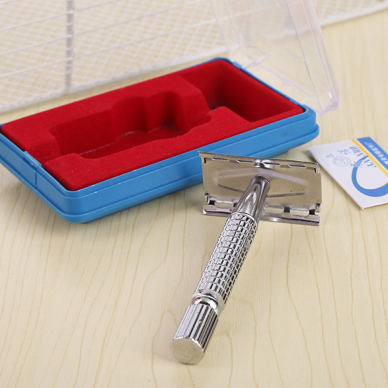 Foreign trade special supply can be changed blade shaver to remove the hair quickly and neatly.