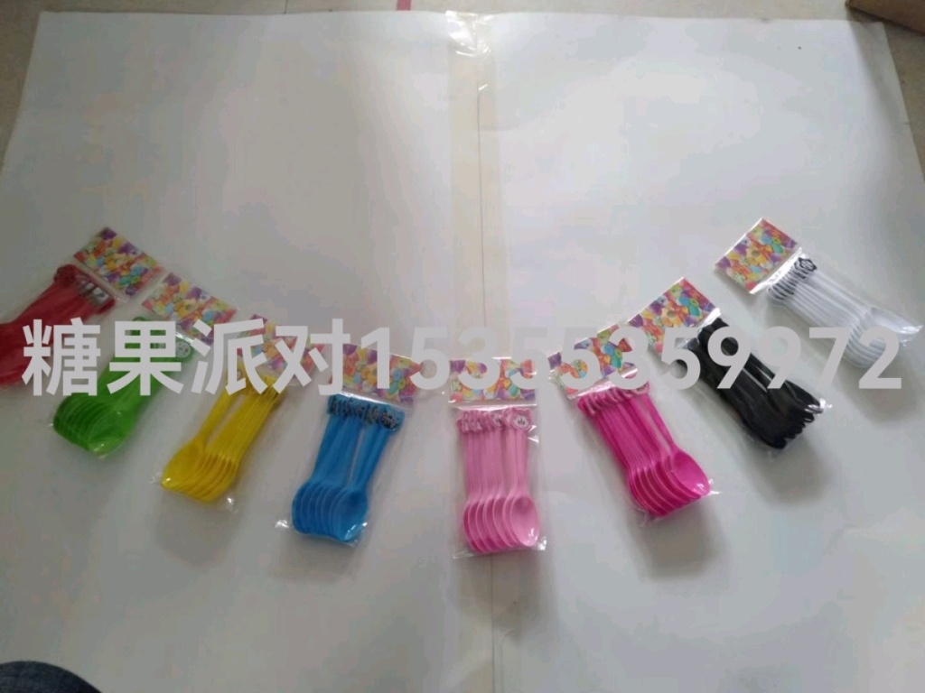 Children's Birthday Party Decoration Layout Supplies Disposable Knife Fork Spoon Lengthened Cartoon Fork Spoon Piggy Page