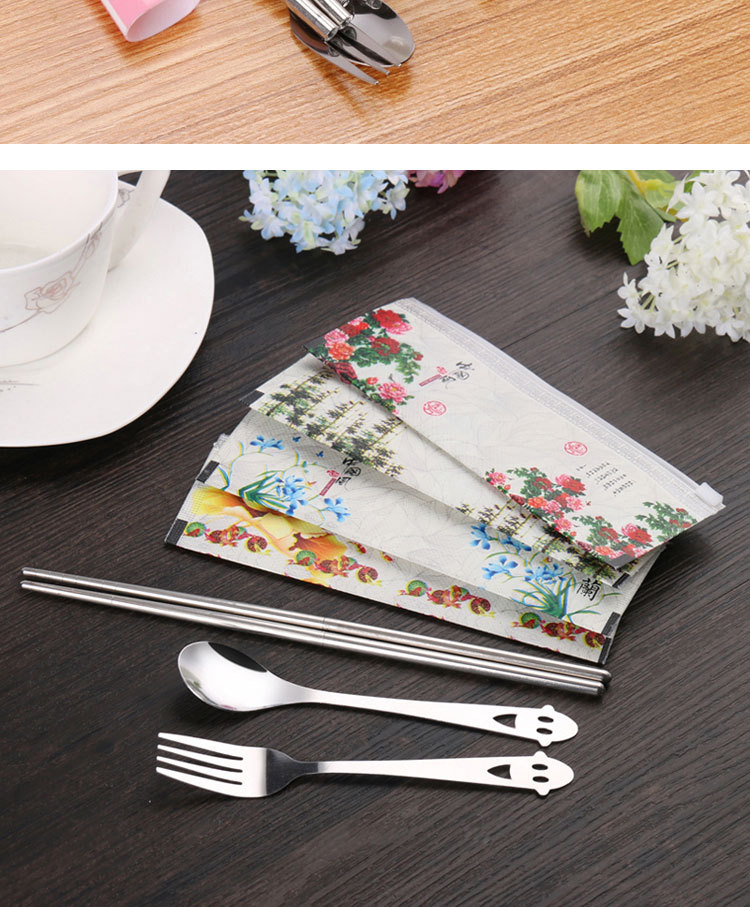 Stainless steel gift bag tableware Chinese style portable tableware set pen jar tableware spoon fork chopsticks Stainless steel gift bag tableware Chinese style portable tableware set pen jar tableware spoon fork chopsticks