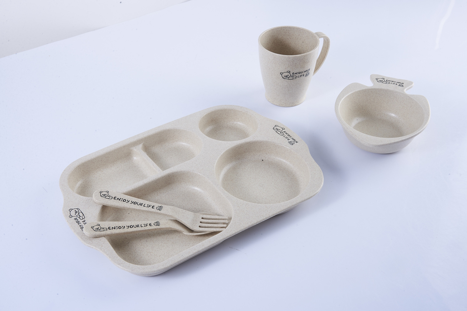 Environmentally Friendly and Healthy Wheat Straw Children's Household Tableware Food Tray Set with Children Chopsticks Spoon Fork