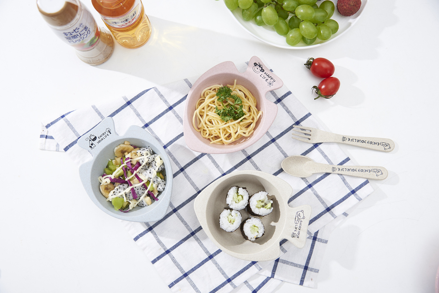 Environmentally Friendly and Healthy Wheat Straw Children's Household Tableware Food Tray Set with Children Chopsticks Spoon Fork