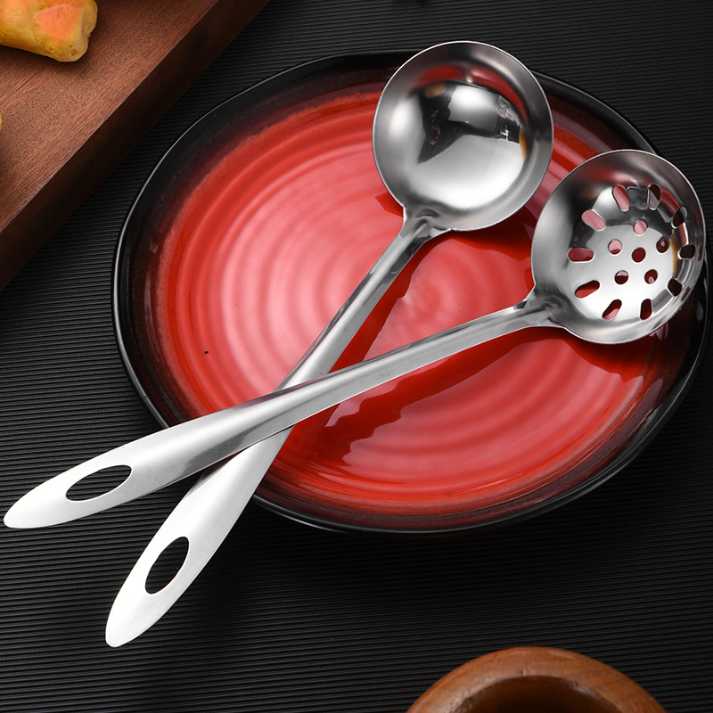 Stainless Steel Soup Ladle Kitchen Skimmer Hot Pot Spoon Big Soup Ladle Perforated Ladle Two-Piece Set Cooking Tools Soup Spoon Wholesale