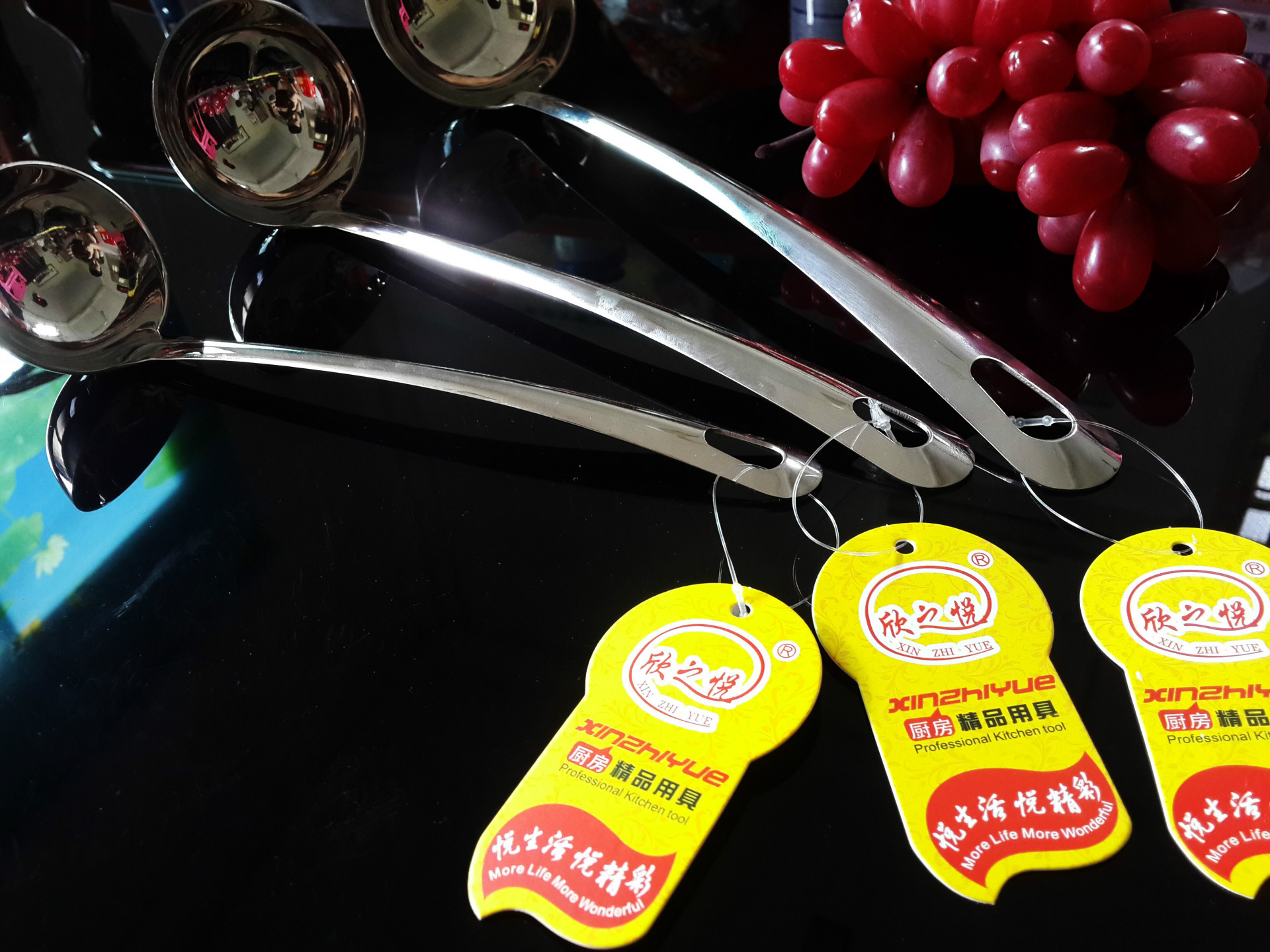 Extended Handle Deep Scoop Thickened Stainless Steel Soup Ladle Colander Hotel Supplies Chef Spoon 8# Emperor