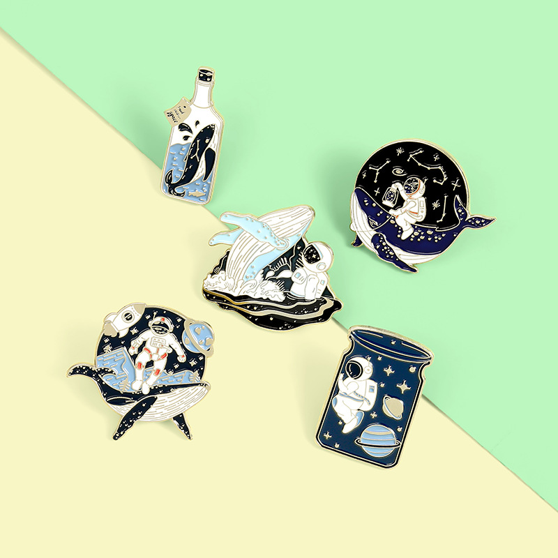 Foreign Trade Hot Selling Cartoon Brooch Unique and Exquisite Cool Cover Whale Astronaut Series Drift Bottle Modeling Brooch Badge Foreign Trade Hot Selling Cartoon Brooch Unique and Exquisite Cool Cover Whale Astronaut Series Drift Bottle Modeling Brooch Badge