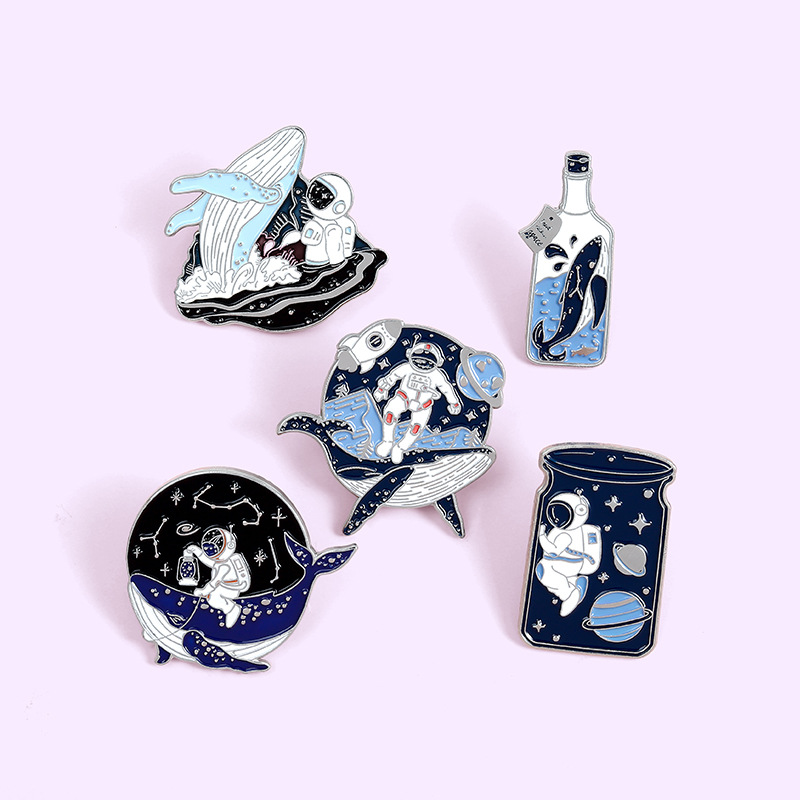 Foreign Trade Hot Selling Cartoon Brooch Unique and Exquisite Cool Cover Whale Astronaut Series Drift Bottle Modeling Brooch Badge Foreign Trade Hot Selling Cartoon Brooch Unique and Exquisite Cool Cover Whale Astronaut Series Drift Bottle Modeling Brooch Badge