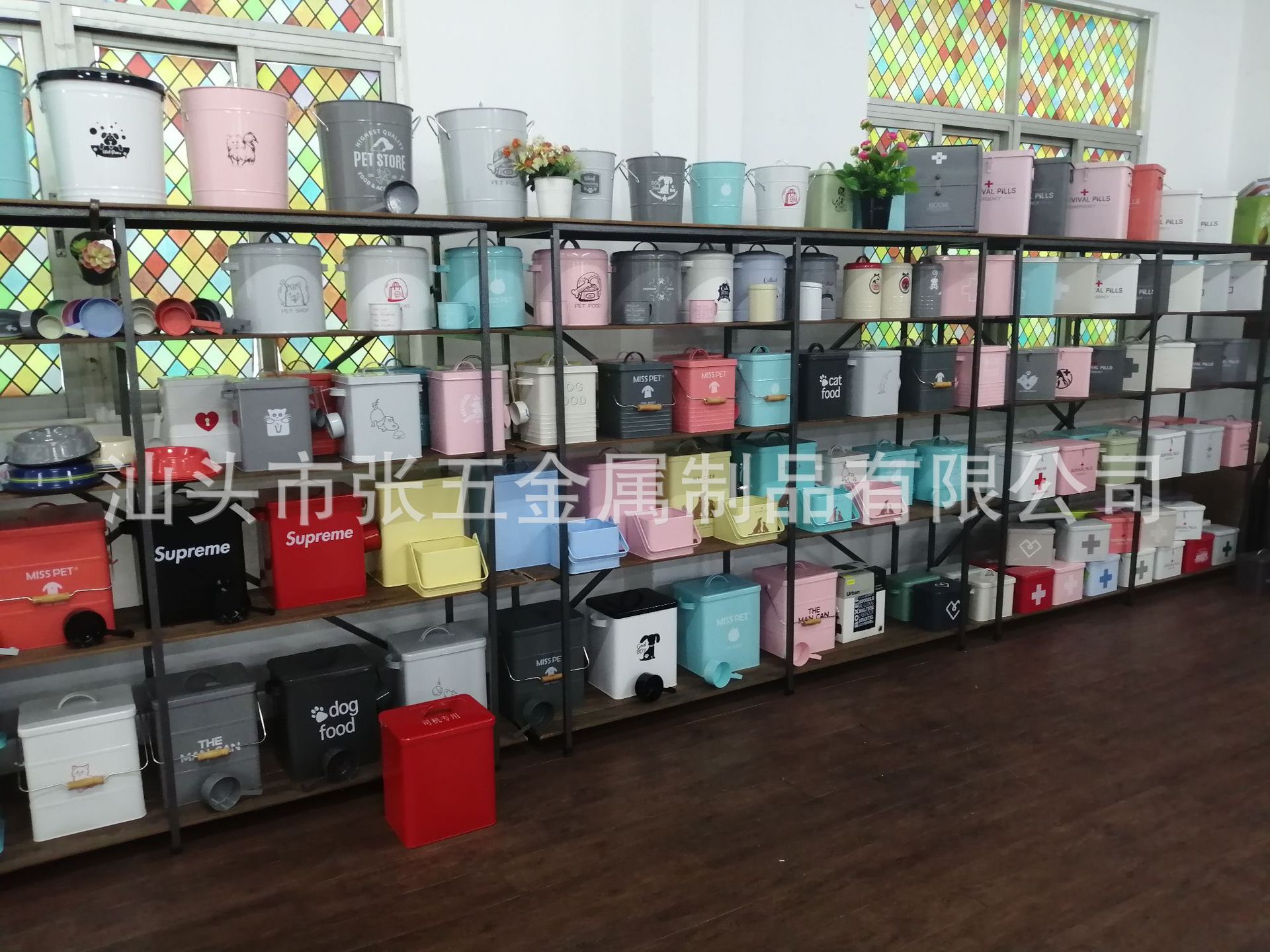 new pet food bucket iron washing powder bucket kitchen rice bucket storage rice bucket household storage supplies spot
